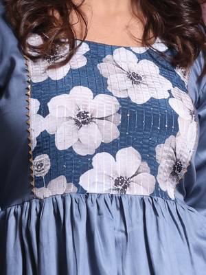 Grey solid gathered cotton ethnic dress with printed patchwork 4