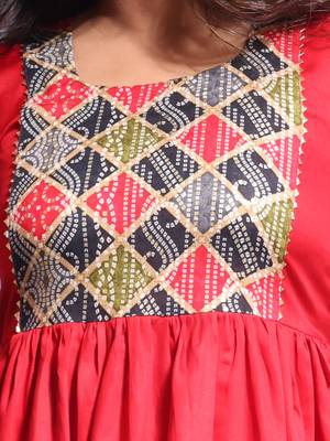 Red solid gathered cotton ethnic dress with printed patchwork 4