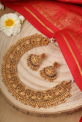 Gold Plated Jewelry Set With Laxmi 1