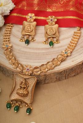 Gold Plated Laxmi Motif Jewelry Set 1