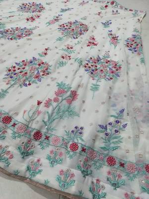 Cream Georgette Thread Embroidered Sleeveless Lehenga Choli With Net Dupatta 13