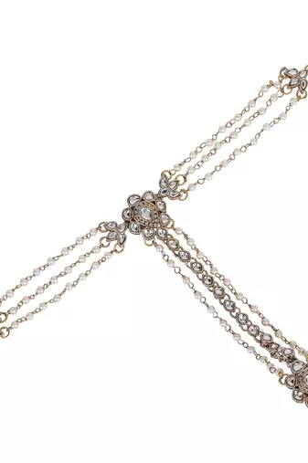 Bridal hand harness with kundan stones by leshya