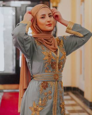Dove Gray Georgette Zari and Stone Work Wedding Kaftan 3
