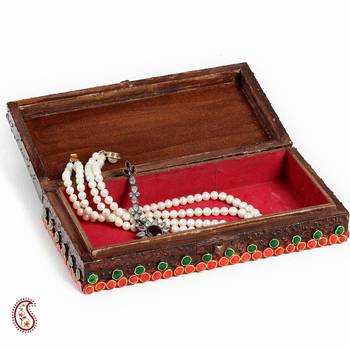 Rectangle Mini Wood Chest With Embossed Clay Work 3