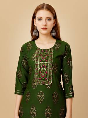 Women's dark green heavy rayon 14 kgs embroidery kurti with pant 3