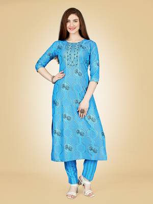 Women's turquoise heavy rayon 14 kgs embroidery kurti with pant 2