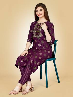 Women's purple heavy rayon 14 kgs embroidery kurti with pant 2