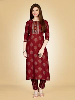 Women's maroon heavy rayon 14 kgs embroidery kurti with pant 2