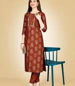 Women's brown heavy rayon 14 kgs embroidery kurti with pant