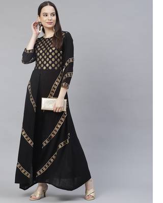 Black a-line slit kurta with pants 1