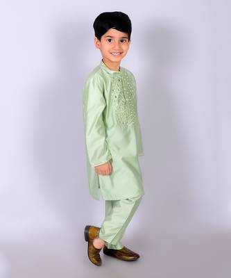 Green kurta pyjama set 2