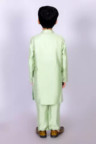Green kurta pyjama set