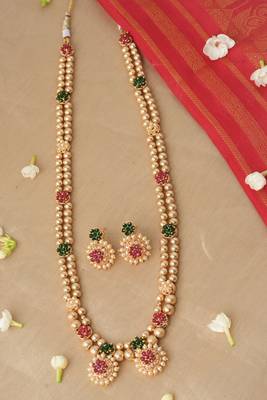 Gilded Circles Gold Necklace Set 1