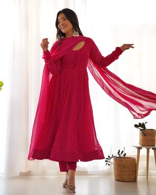 Fox Georgette Laheriya Print Fabric Fully Flair Anarkali Kurti, Dupatta And Pent 7