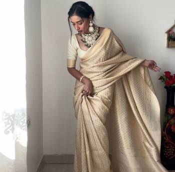 CAYORII CRAM BANARASI FABRIC READY TO WEAR SAREE 4