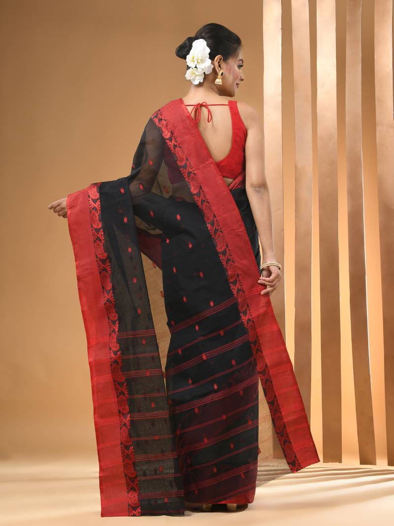 Black pure cotton tant saree with woven designs - Arhi - 4321928