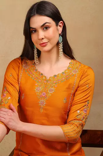 women mustard silk blend solid embroidered straight kurta pant with dupatta