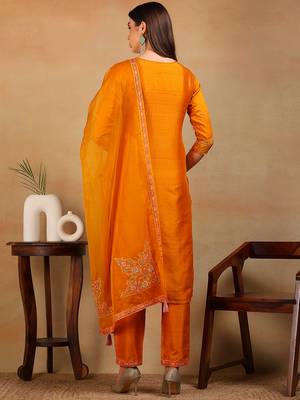 women mustard silk blend solid embroidered straight kurta pant with dupatta 4