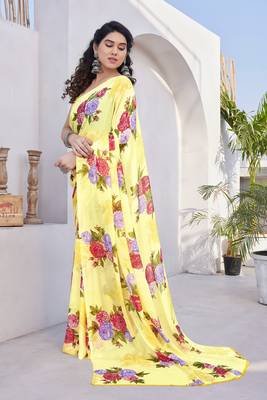 Yellow Chiffon Floral Print Saree With Unstitched Blouse Piece 3