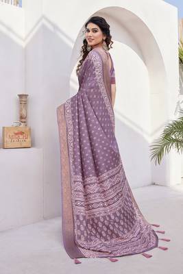 Dusty wine silk blend block print/batik print golden zari woven border/tassels saree with unstitched blouse piece 4