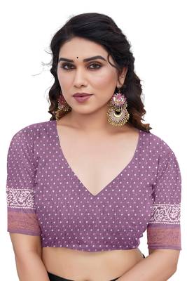Dusty wine silk blend block print/batik print golden zari woven border/tassels saree with unstitched blouse piece 5