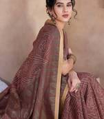 Dusty Maroon Cotton Blend Bandhani Print Golden Zari Border/Tassels Saree With Unstitched Blouse Piece