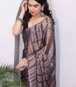 Dusty Rose Pink Chiffon Shibori Print/Dyed Print /Tassels Saree With Unstitched Blouse Piece