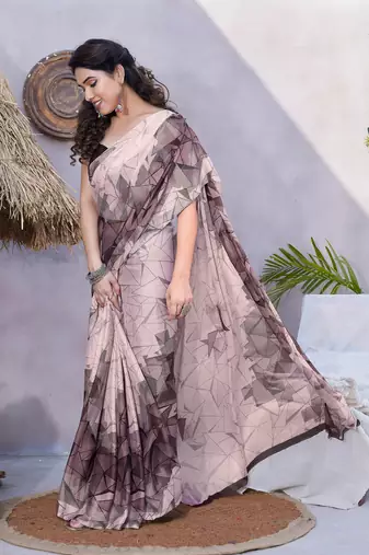 Light Dusty Pink Chiffon Geometric Print Saree With Unstitched Blouse Piece