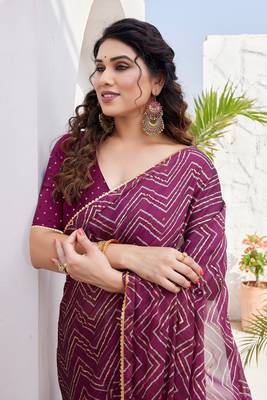 Magenta Chiffon Foil Print/Chevron/Zig Zag Print Sequinns Lace Saree With Unstitched Blouse Piece 1