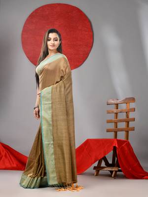Beige cotton soft saree with zari border 2