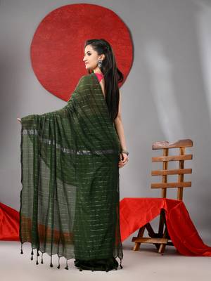 Green cotton soft saree with stripe designs 3