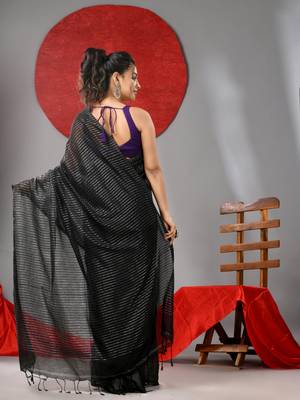 Black cotton soft saree with stripe designs 3