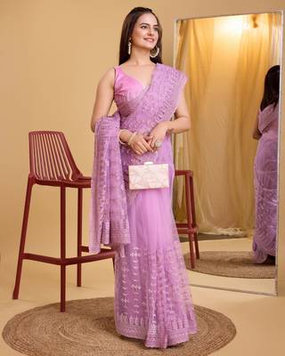 Lavender soft net sarree with plain blouse piece 4