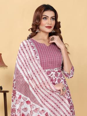 Trendy designer cambric cotton fabric printed kurta set with dupatta 3