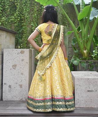 Yellow boti choli with lehenga and dupatta 2