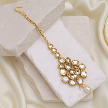 White color meena work kundan maang tikka 2