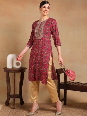 women pink viscose rayon ethnic motifs printed straight kurta 5