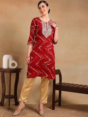 women red viscose rayon chevron printed straight kurta 1