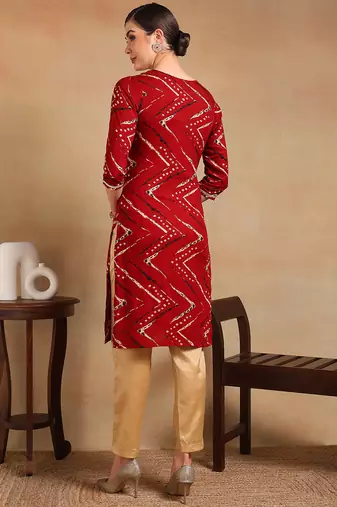 women red viscose rayon chevron printed straight kurta