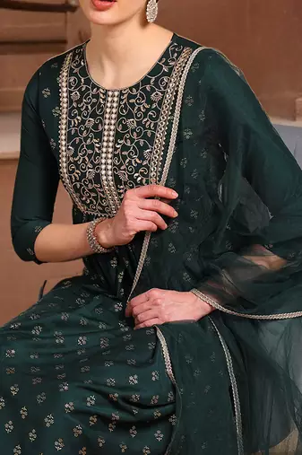 women green silk blend solid woven design flared empire kurta pant with dupatta
