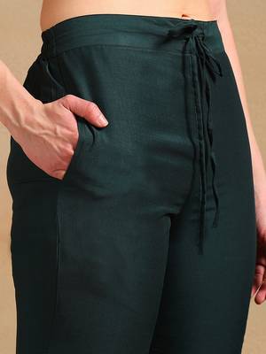 women green silk blend solid woven design flared empire kurta pant with dupatta 5