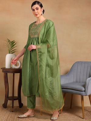 women green silk blend solid yoke design flared empire kurta pant with dupatta 1