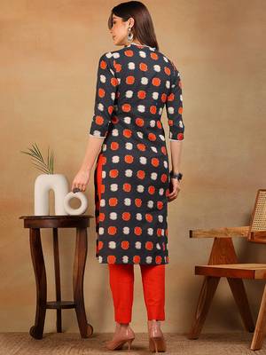 women charcoal cotton abstract printed straight kurta 4