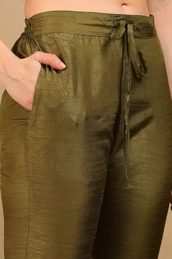 women olive silk blend solid embroidered straight kurta pant with dupatta