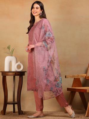 women mauve organza floral embroidered straight regular kurta pant with dupatta 3
