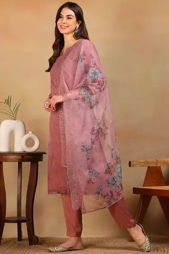 women mauve organza floral embroidered straight regular kurta pant with dupatta