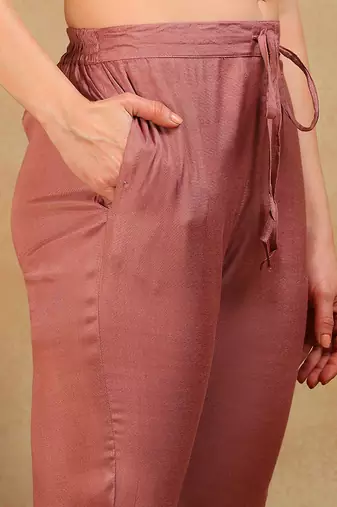 women mauve organza floral embroidered straight regular kurta pant with dupatta