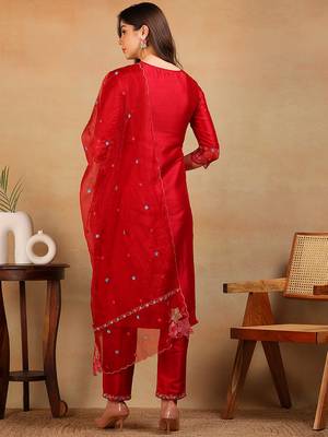 women red silk blend solid embroidered straight regular kurta pant with dupatta 4