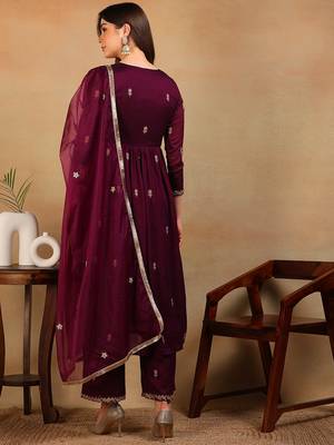 women purple silk blend solid embroidered flared empire kurta pant with dupatta 4