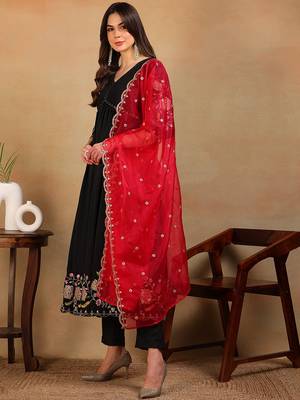 women black silk blend solid embroidered flared empire kurta pant with dupatta 3